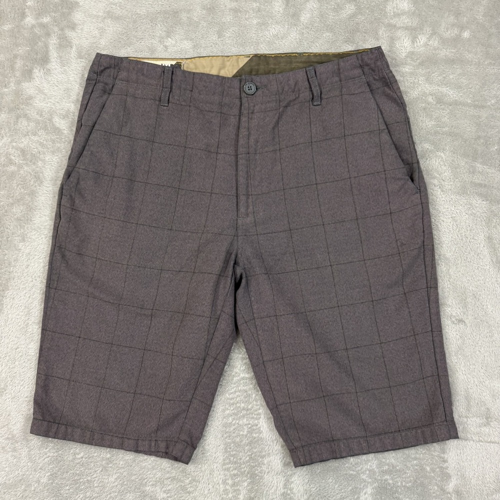 Volcom Men's Gray Plaid Shorts